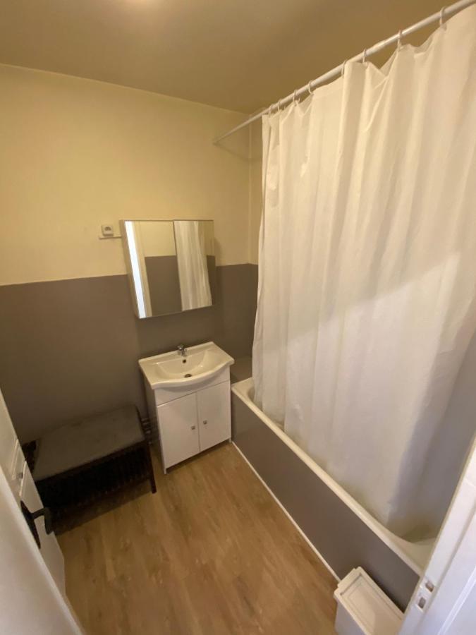 Chambre DELUXE  Le Mans Extérieur photo